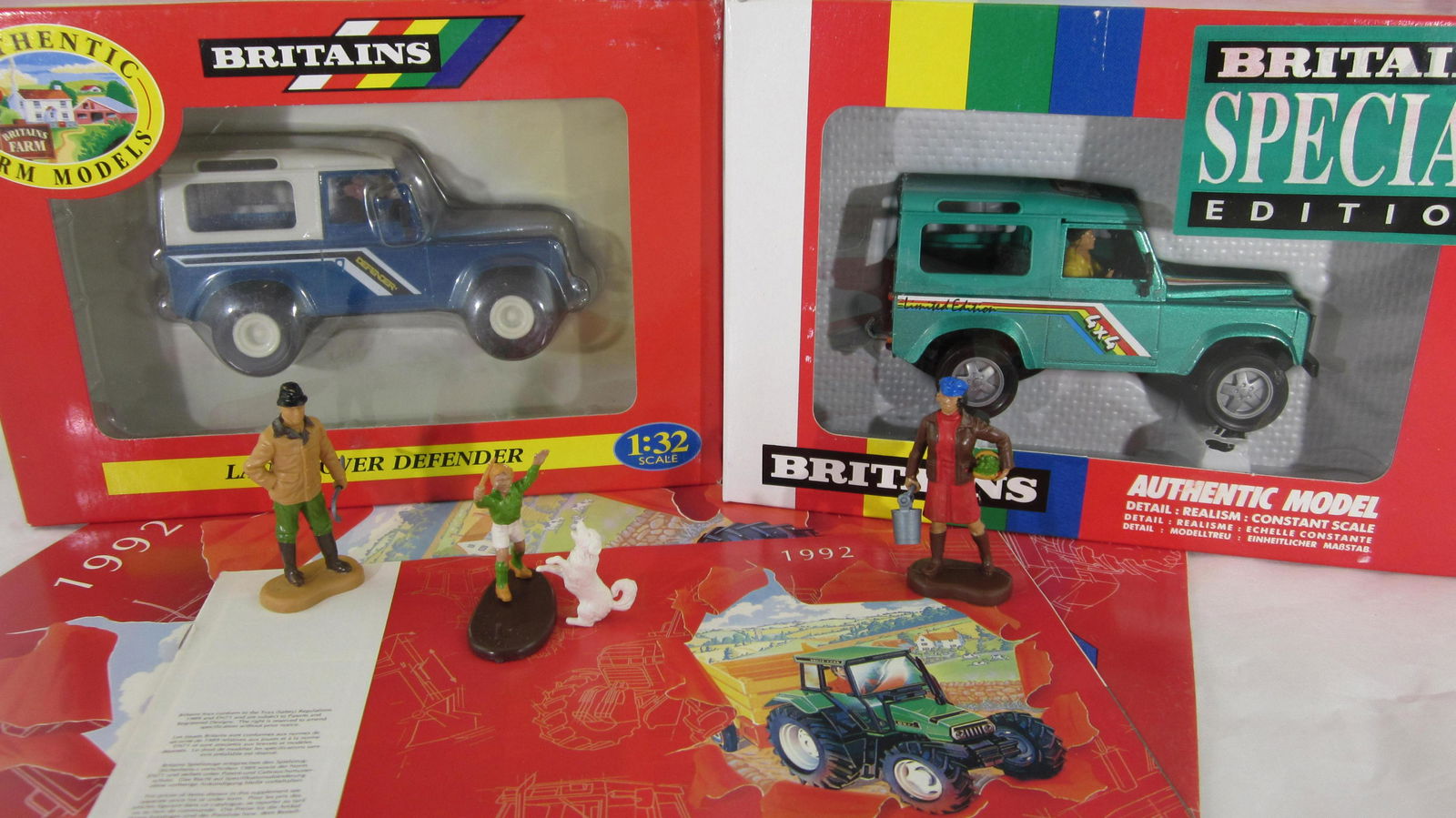 Britains Set #9507 and #5946 Land Rovers. (1 of 1)