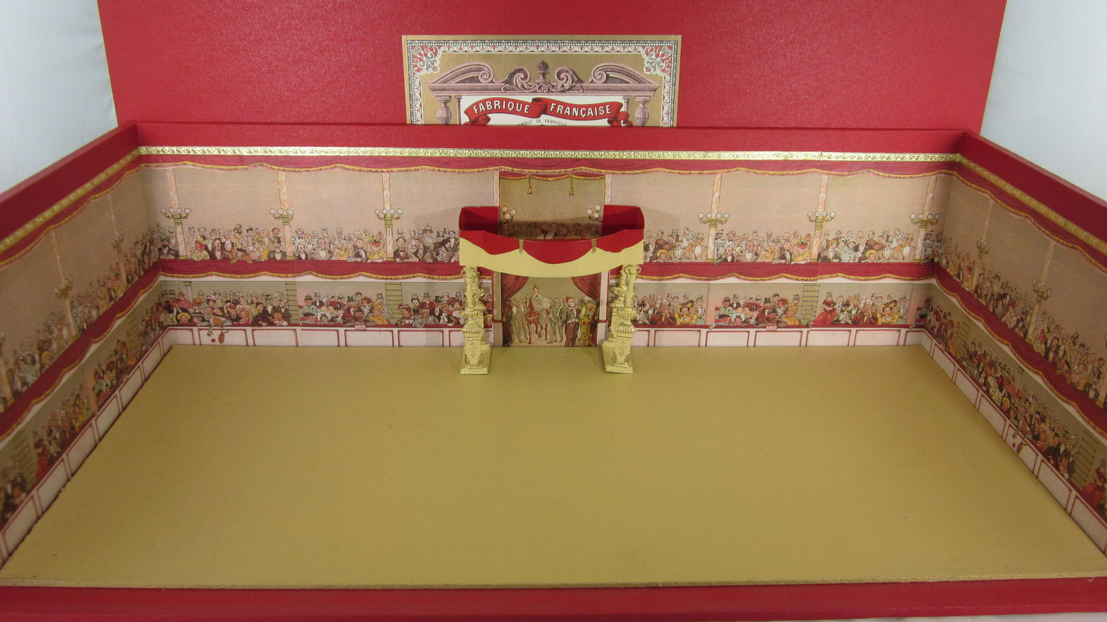 Mignot Le Cirque Diorama Box With Bandstand. (1 of 1)