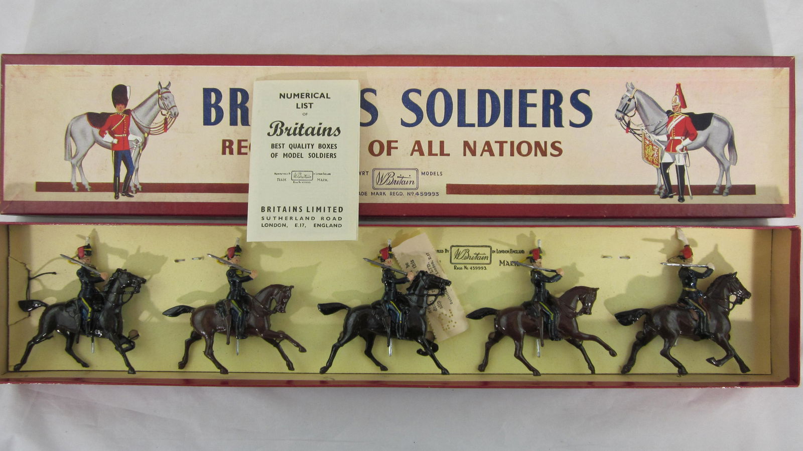 Britains Set #2075 7th Queen's Own Hussars. (1 of 1)
