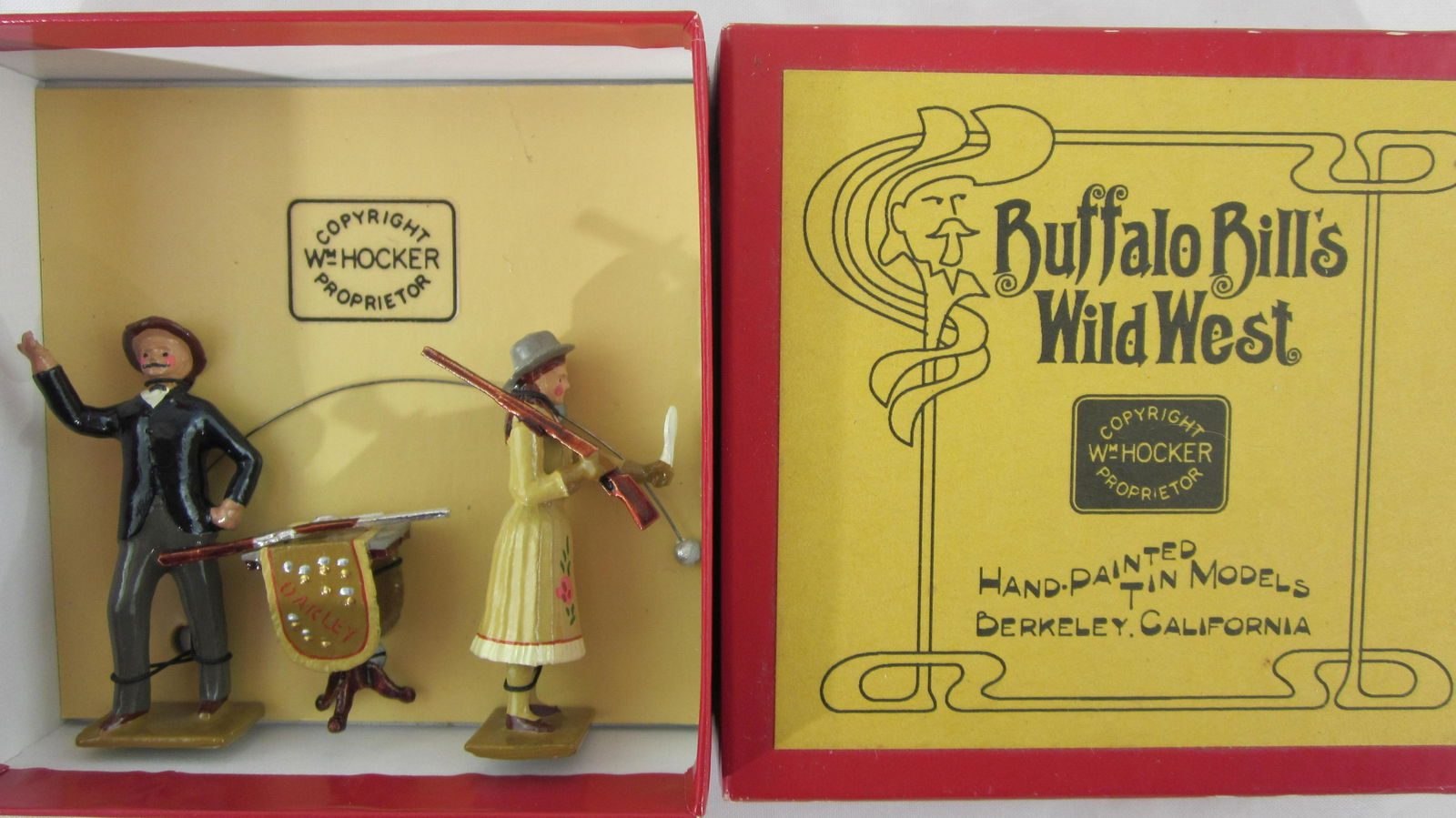 Hocker Set #233 Buffalo Bill Wild West Set. (1 of 1)