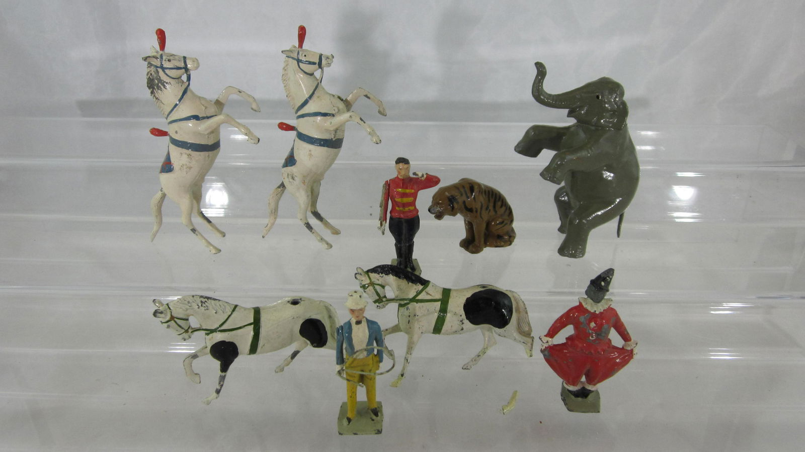 Britains Circus Figure Grouping. (1 of 1)