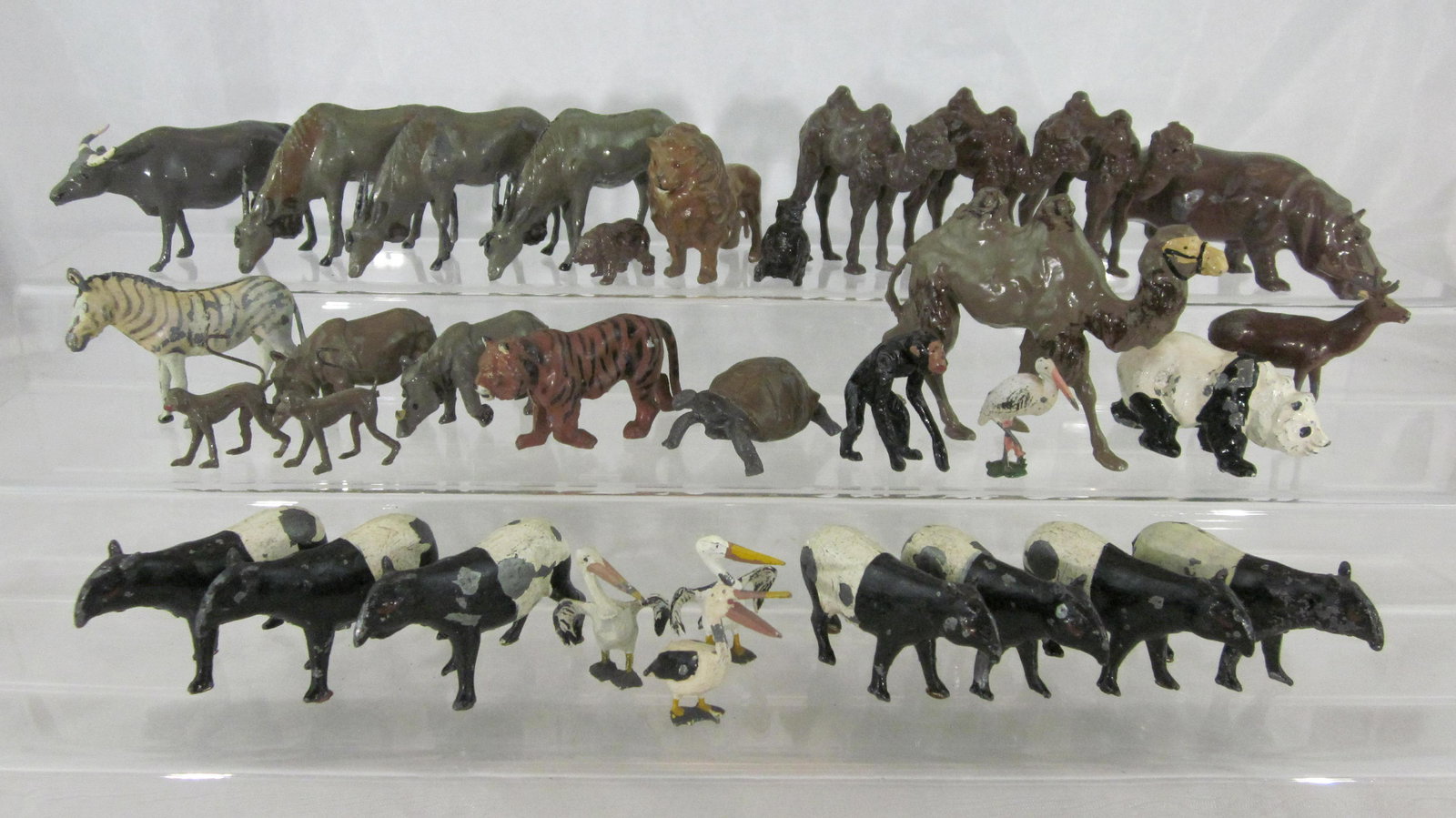 Britains Zoo Figure Assortment. (1 of 1)