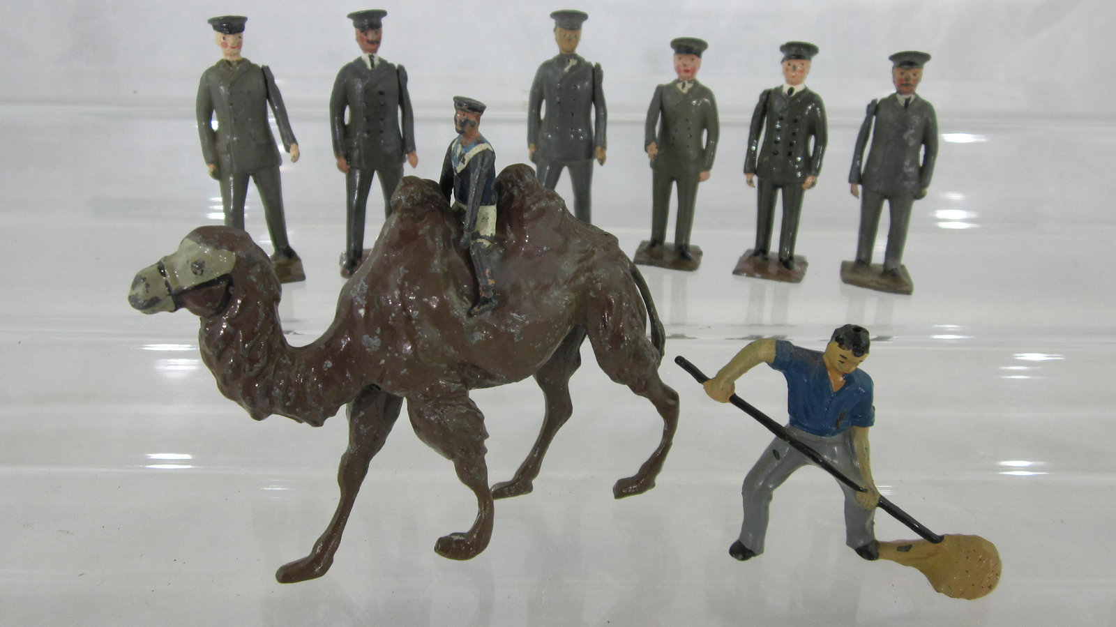 Britains Zookeeper And Zoo Selection. (1 of 1)