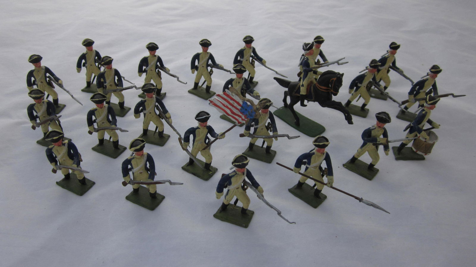 Heyde Revolutionary War Americans Advancing. (1 of 1)