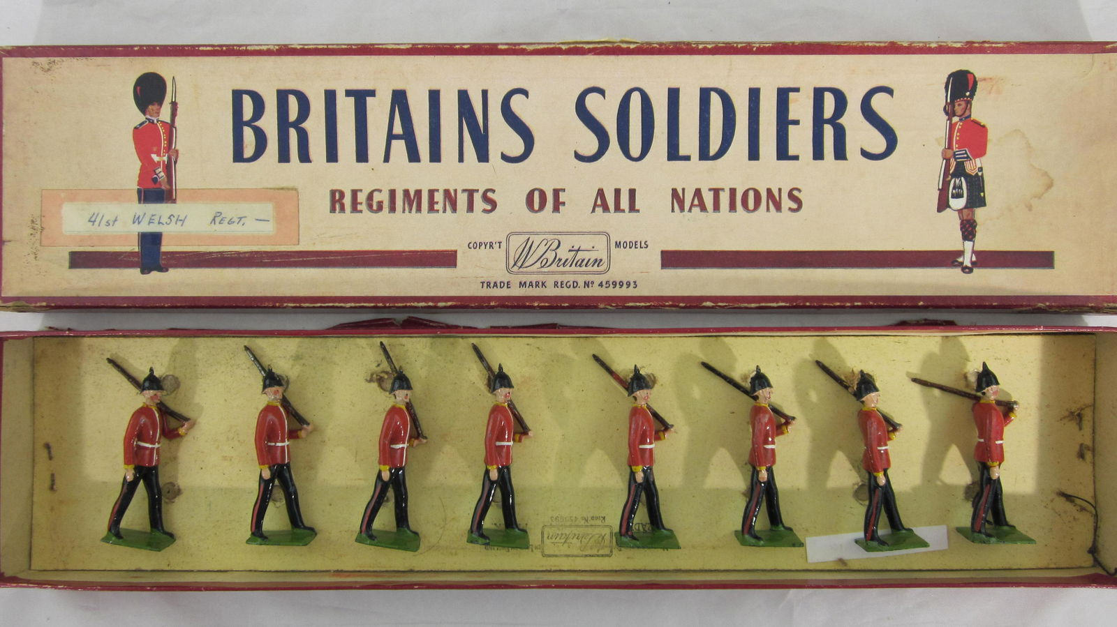 Britains Set #76 Middlesex Regiment Marching. (1 of 1)