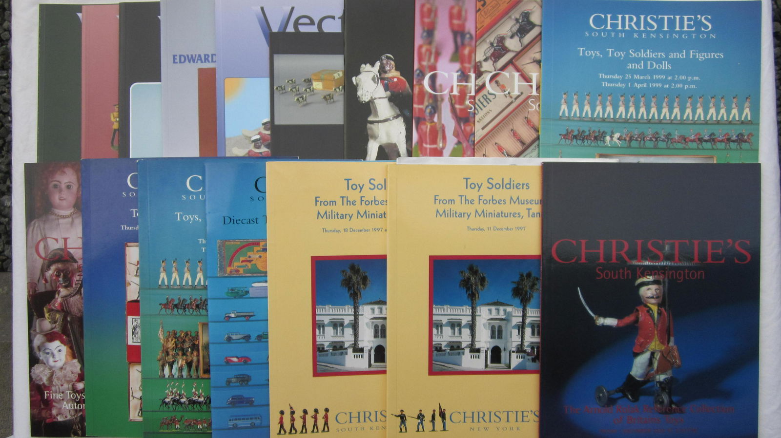 Toy Soldiers Auction Catalog Medley. (1 of 1)