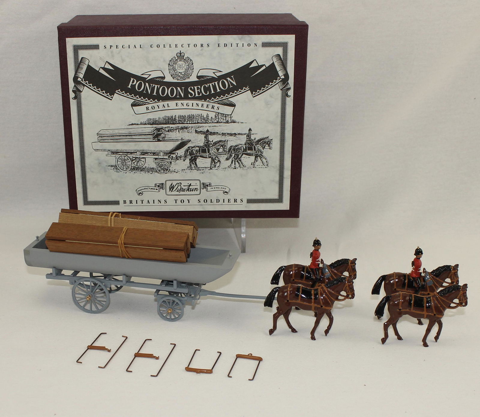 Britains #5962 Royal Engineers Pontoon Section (1 of 2)