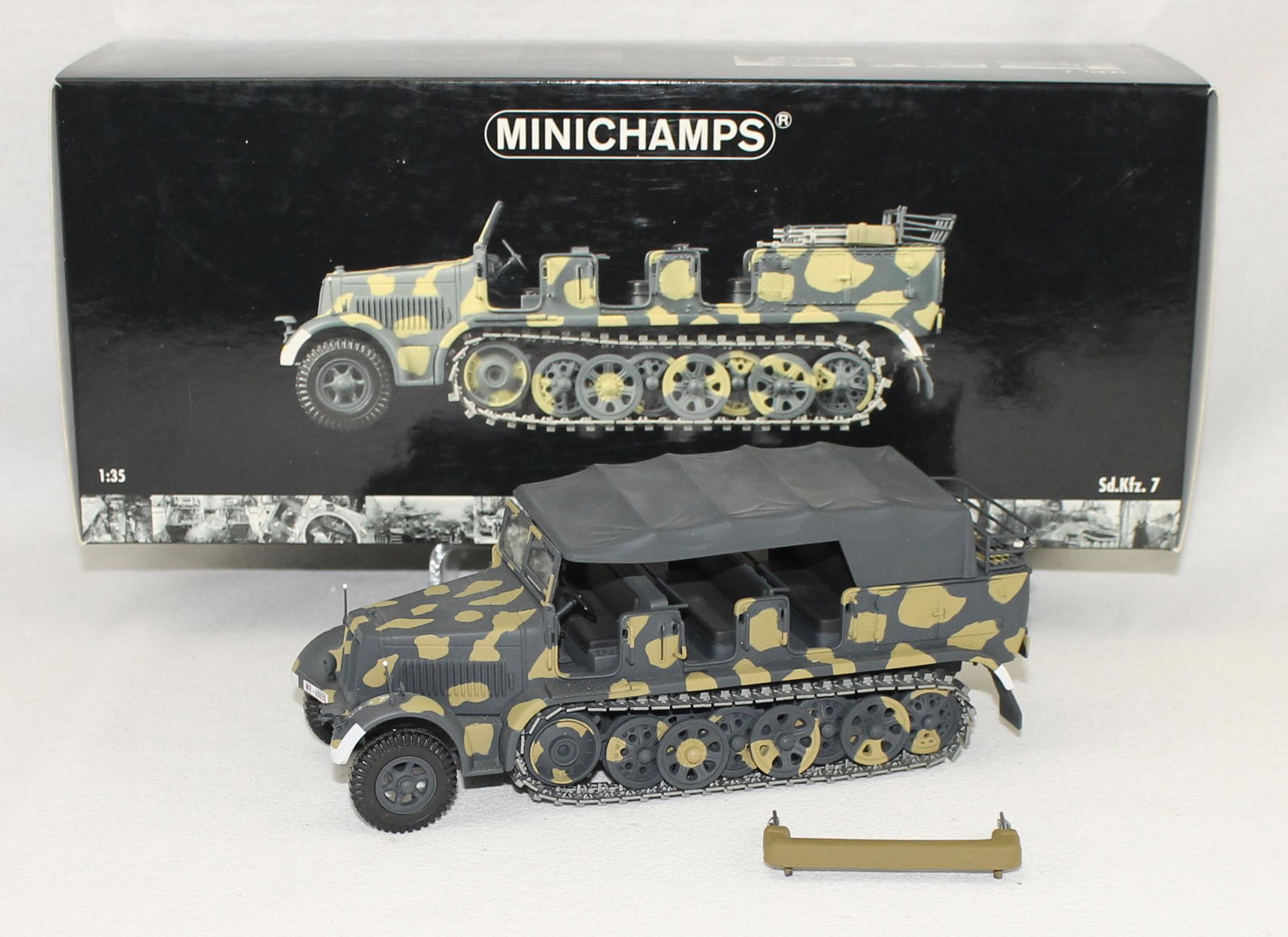 Minichamps Prime Mover (1 of 1)