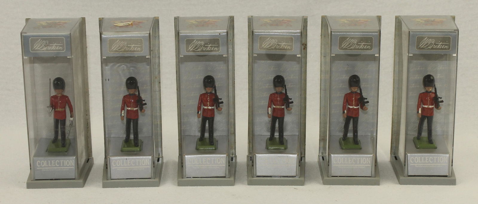 Britains Lot Scots Guards Marching with Officer (1 of 1)