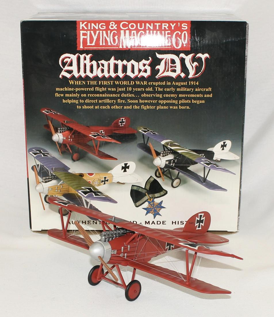 King & Country #FW098A Albatross D V WWI Biplane (1 of 2)