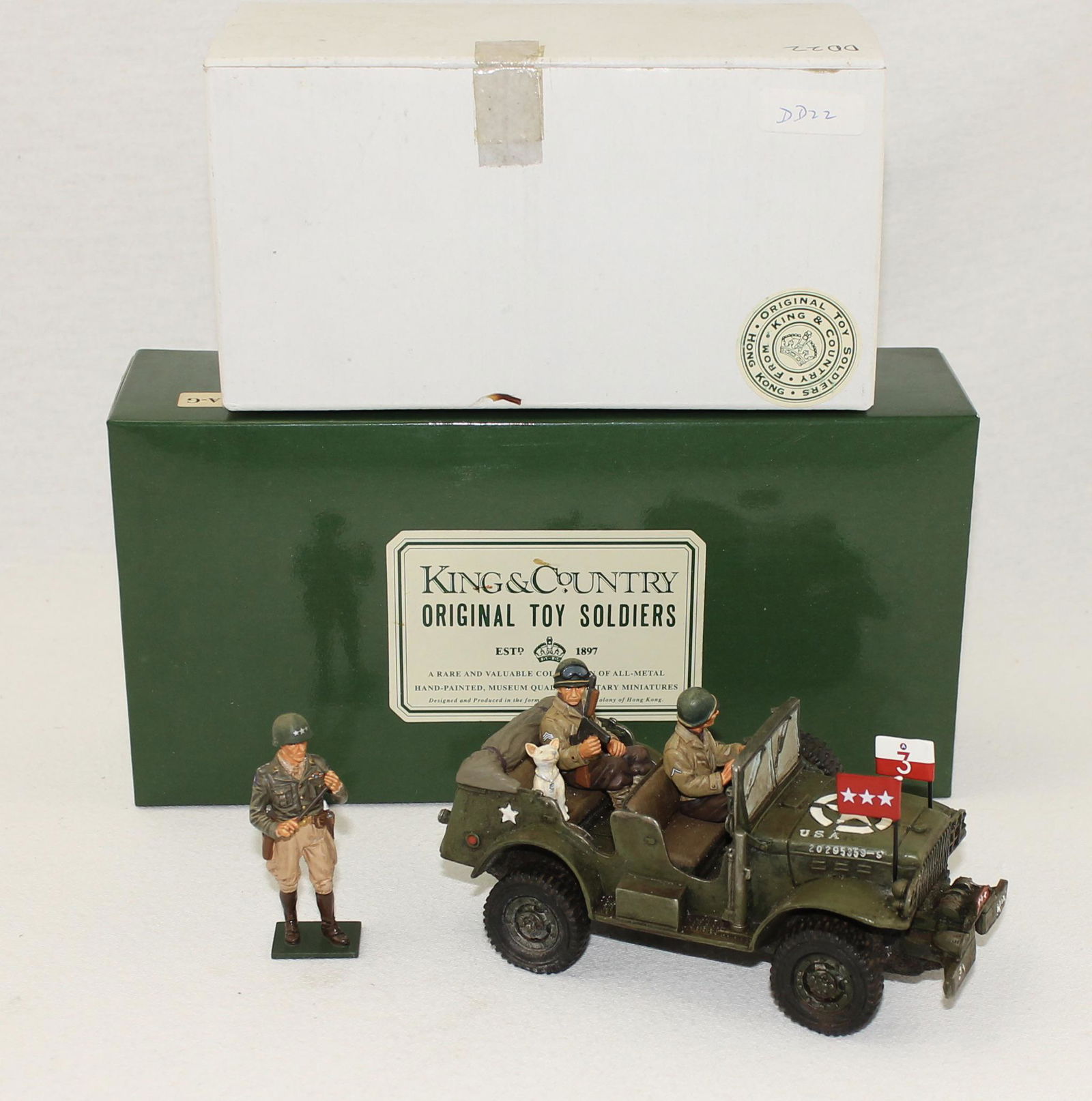 King & Country #DD022 Patton with Command Car (1 of 3)