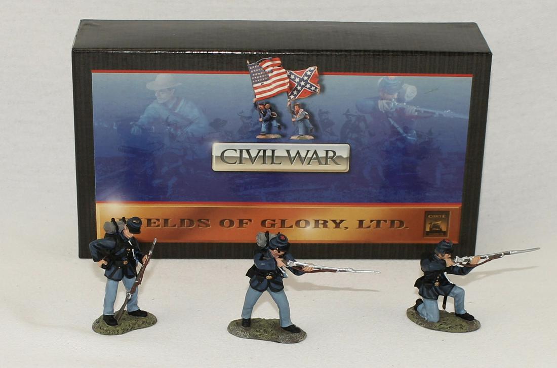 Conte #57100 ACW Union Infantry Firing (1 of 1)