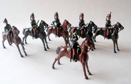 Britains B Series From Set # 10b. 11th Hussars Pre 1916: Britains B Series From Set # 10b. 11th Hussars. Pre 1916. Trumpeters on Walking and Standing Horses and 5 Troopers with Carbines. 6 Pieces.
