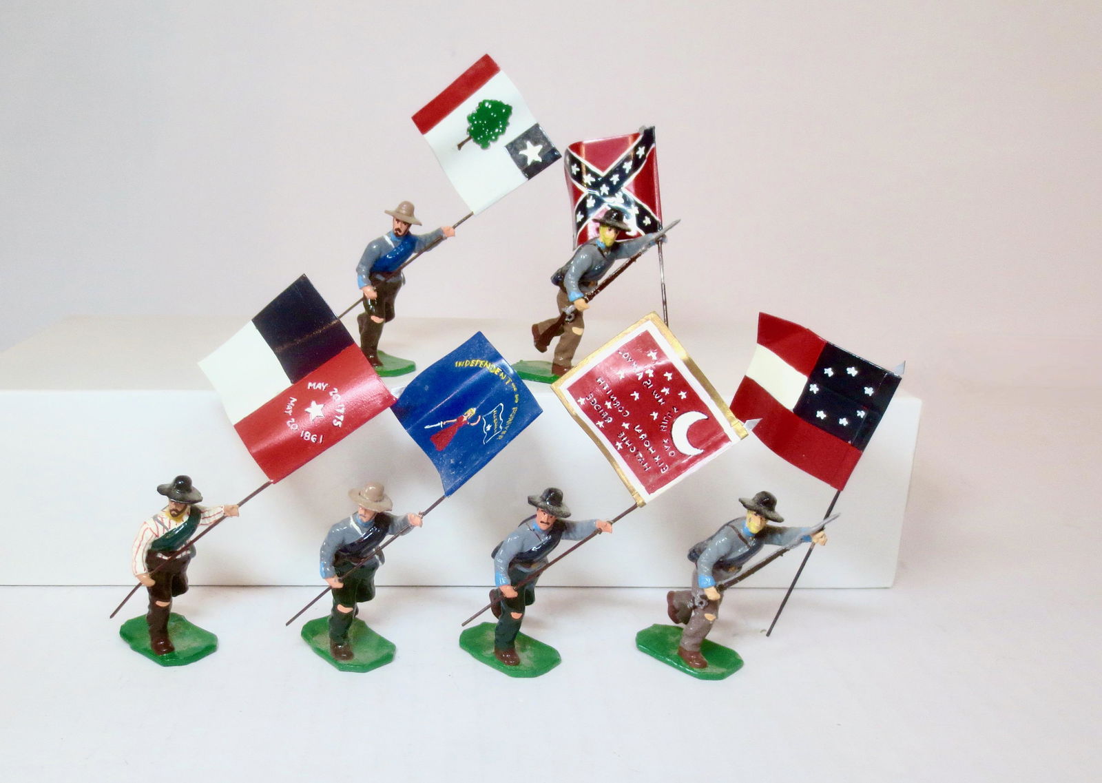 Howard Marquardt Confederate Flag Bearers (1 of 1)