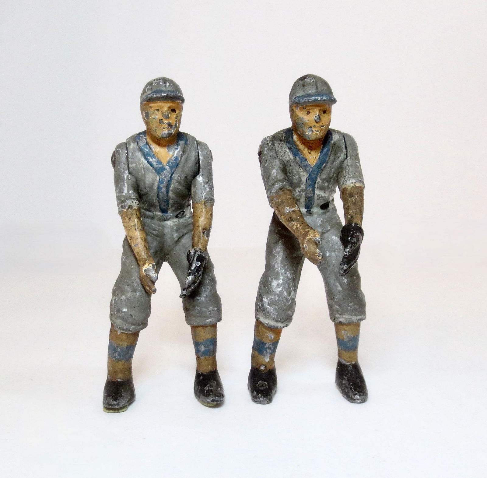 Large Scale Solid-Cast Baseball Players (1 of 1)