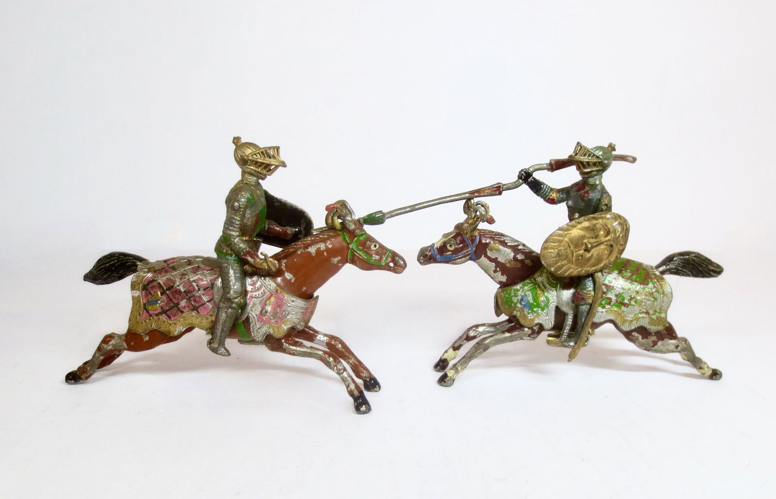 Heyde 70mm Tournament Knights (1 of 1)