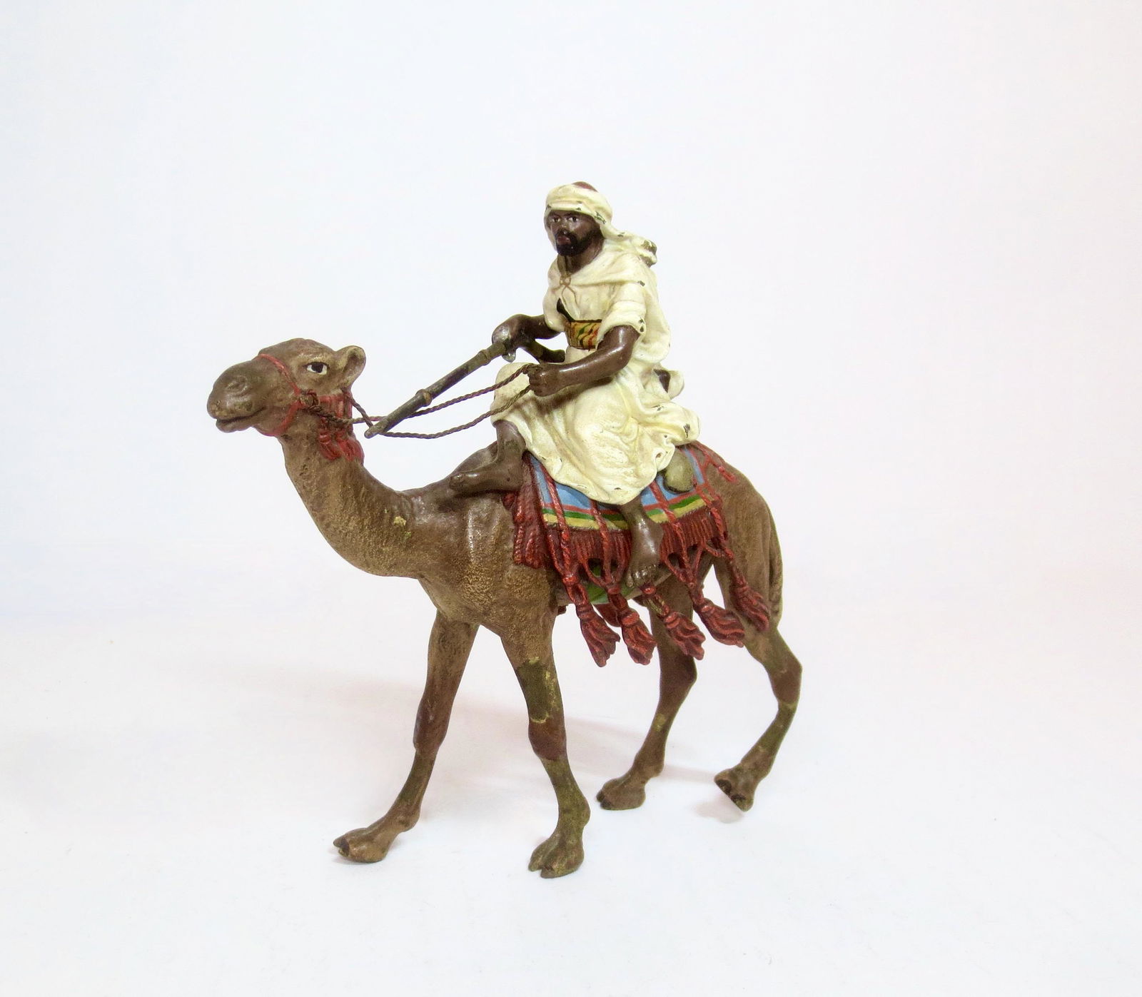 Heyde Large Scale Mounted Arab With Rifle: 1 piece. 120mm tall. Excellent condition. Unboxed.