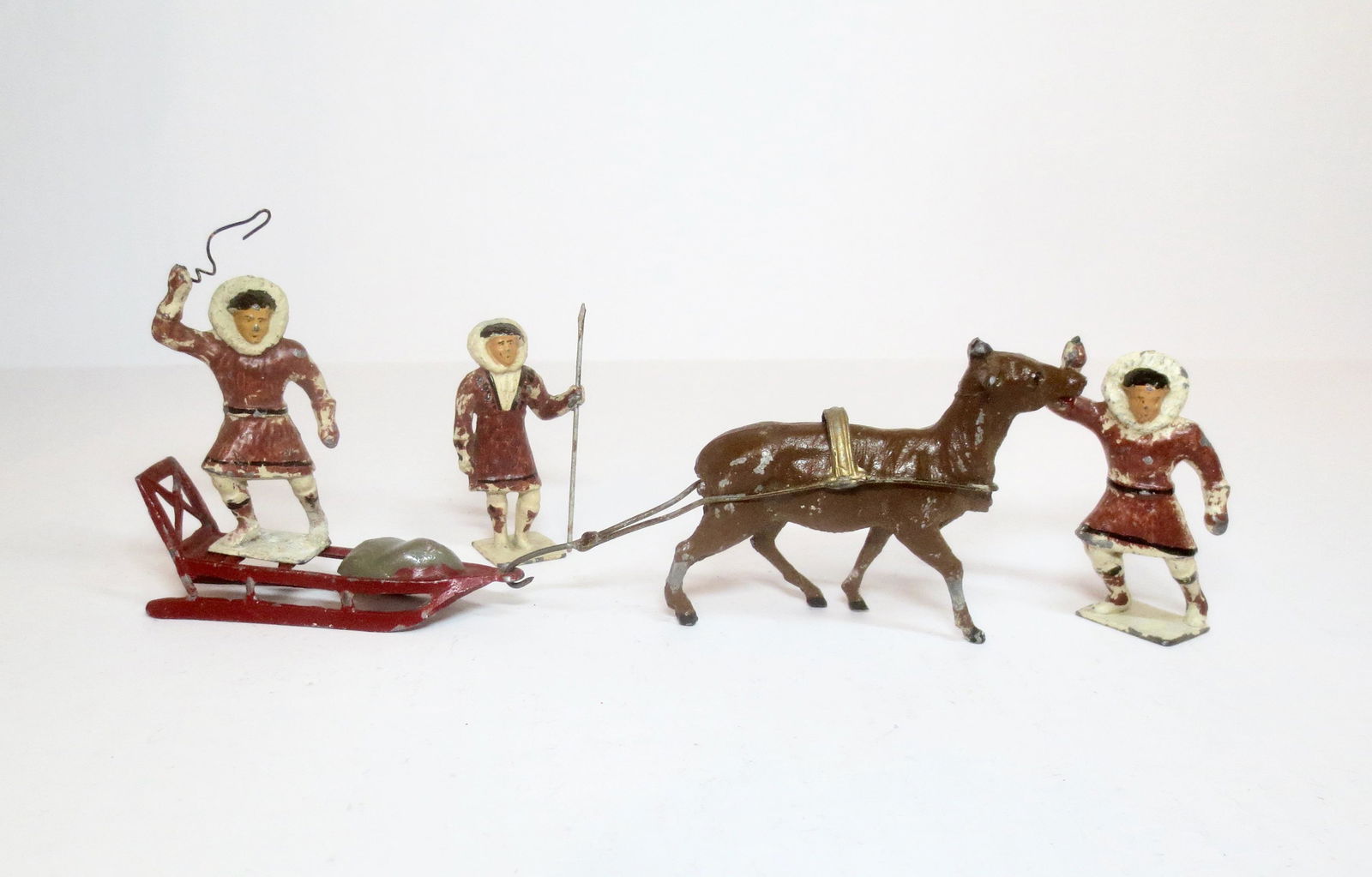 G.M. France RARE Eskimo Set (1 of 1)