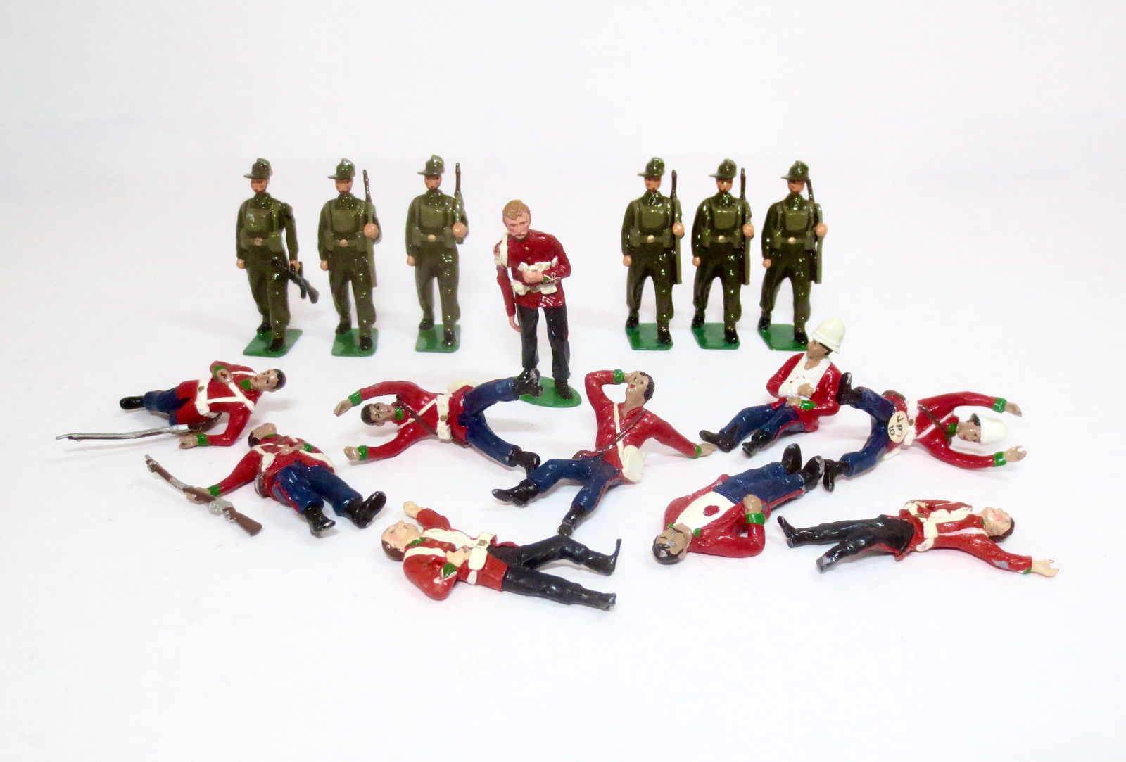 Aussie Infantry With Boer War Wounded (1 of 1)