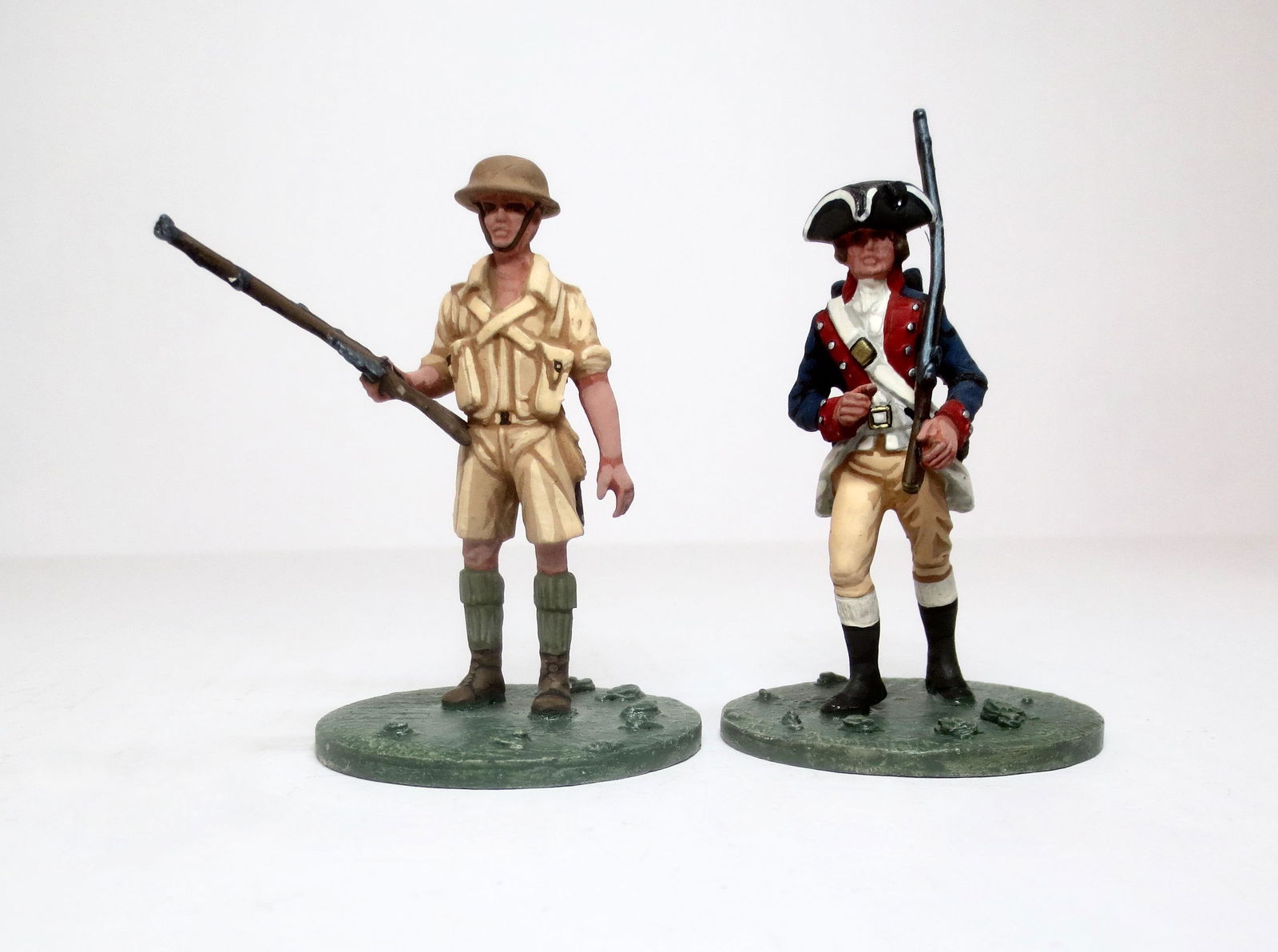 Knight's Castle WW2 Tommy & Minuteman (1 of 1)