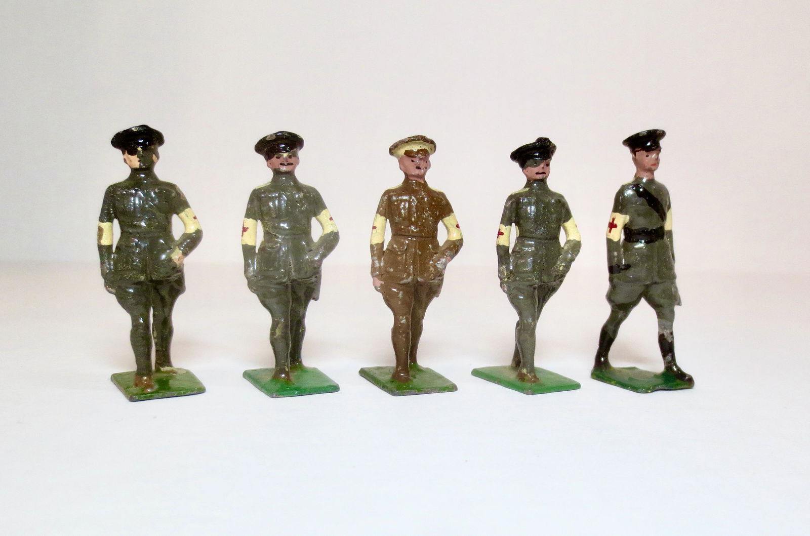 Britains & Johillco Figures Red Cross Medics (1 of 1)