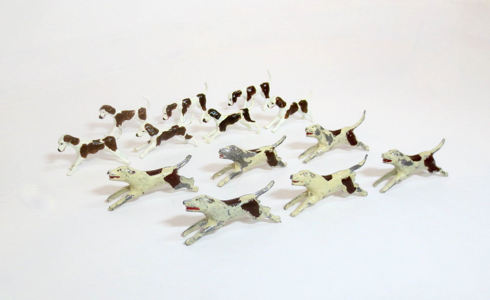 Assorted Hunting Dogs (1 of 1)