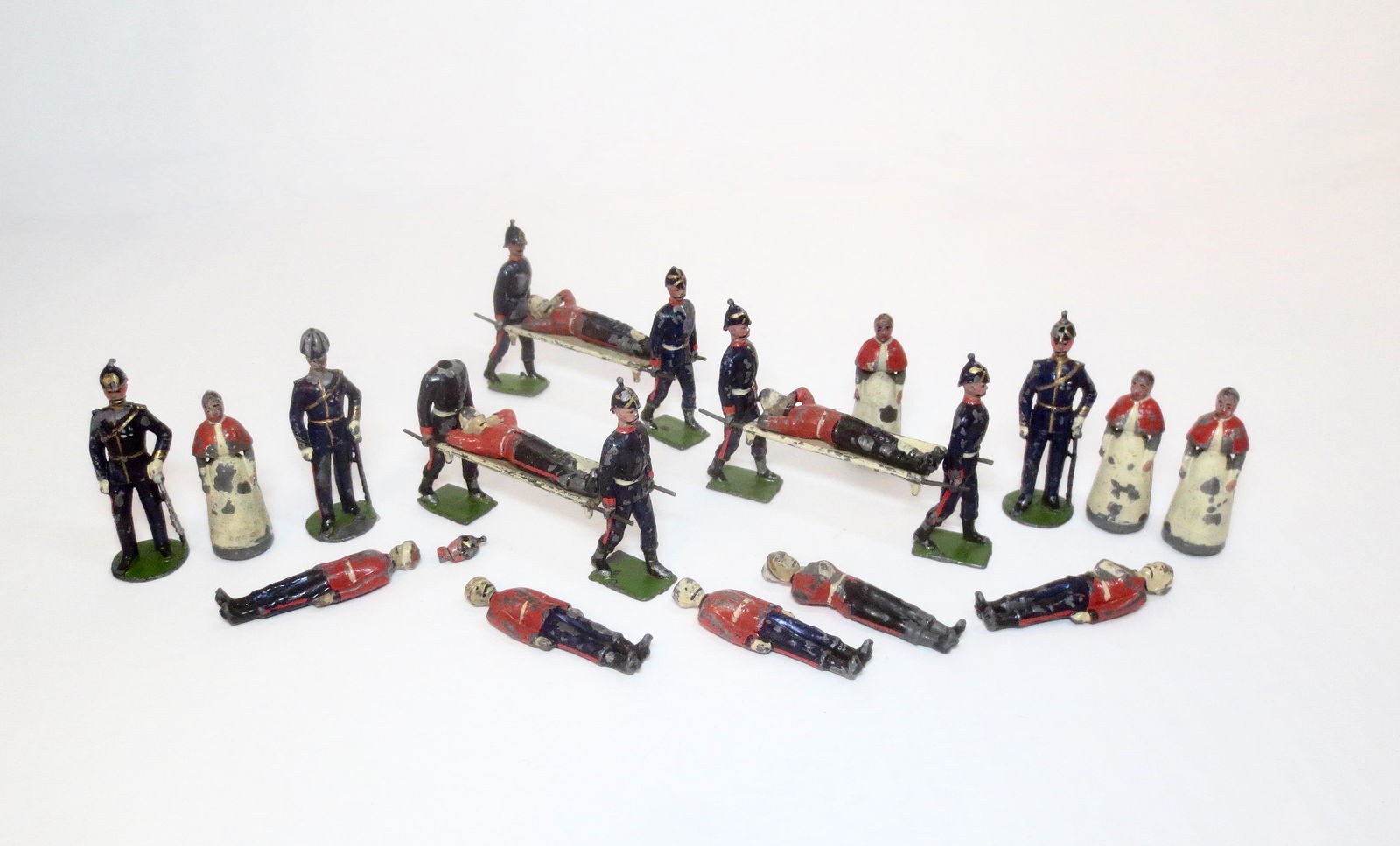 Britains From #137 Royal Army Medical Set (1 of 1)