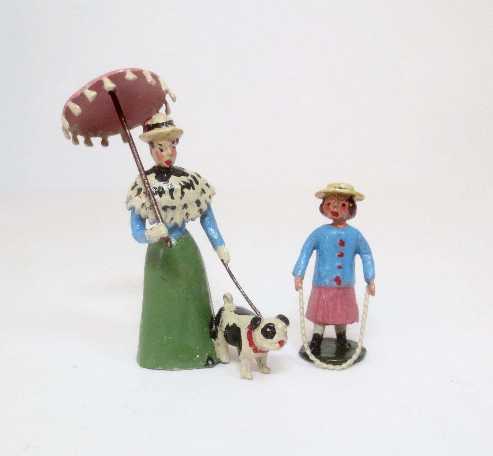 Heyde Mother & Daughter "A Walk In The Park": 2 pieces. 48mm Replika figures. Mint condition. Unboxed.
