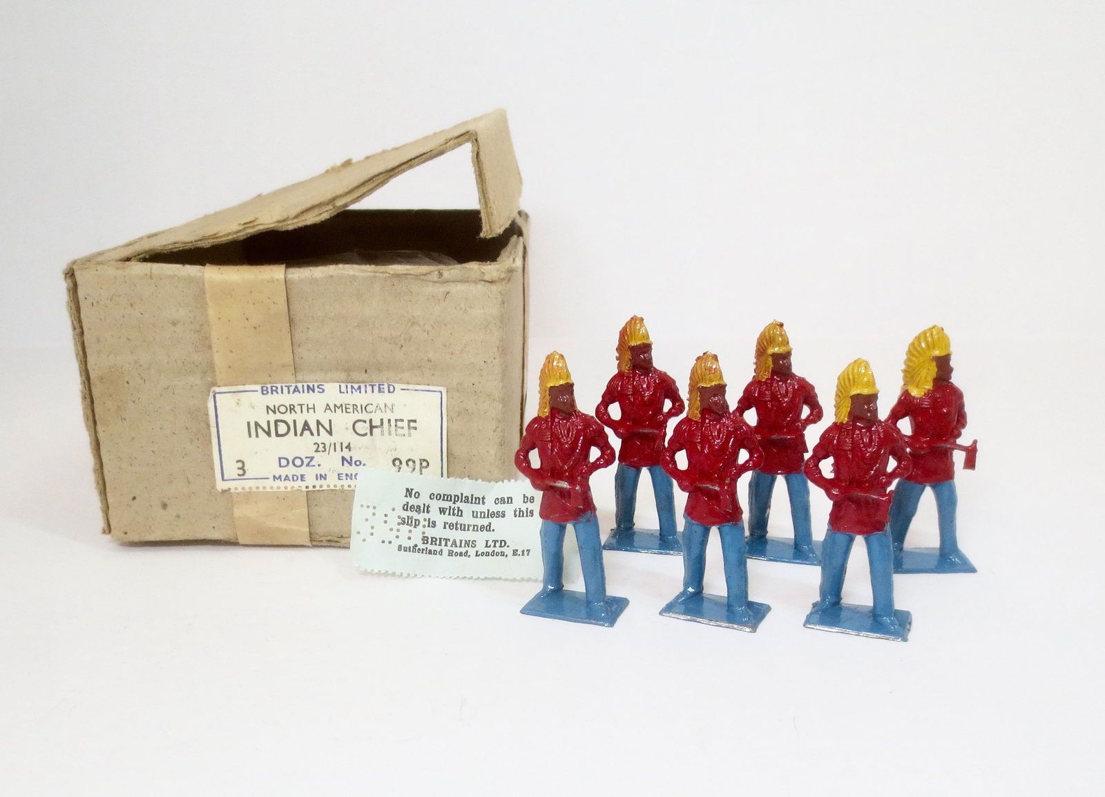 Britains #99P 36 PIECE Indian Chief Trade Box (1 of 1)