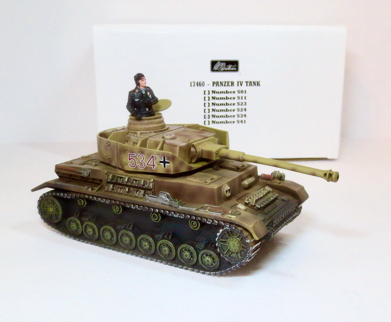 Britains #17460 Panzer IV Tank (534): 3 pieces. Mint condition. Box excellent.