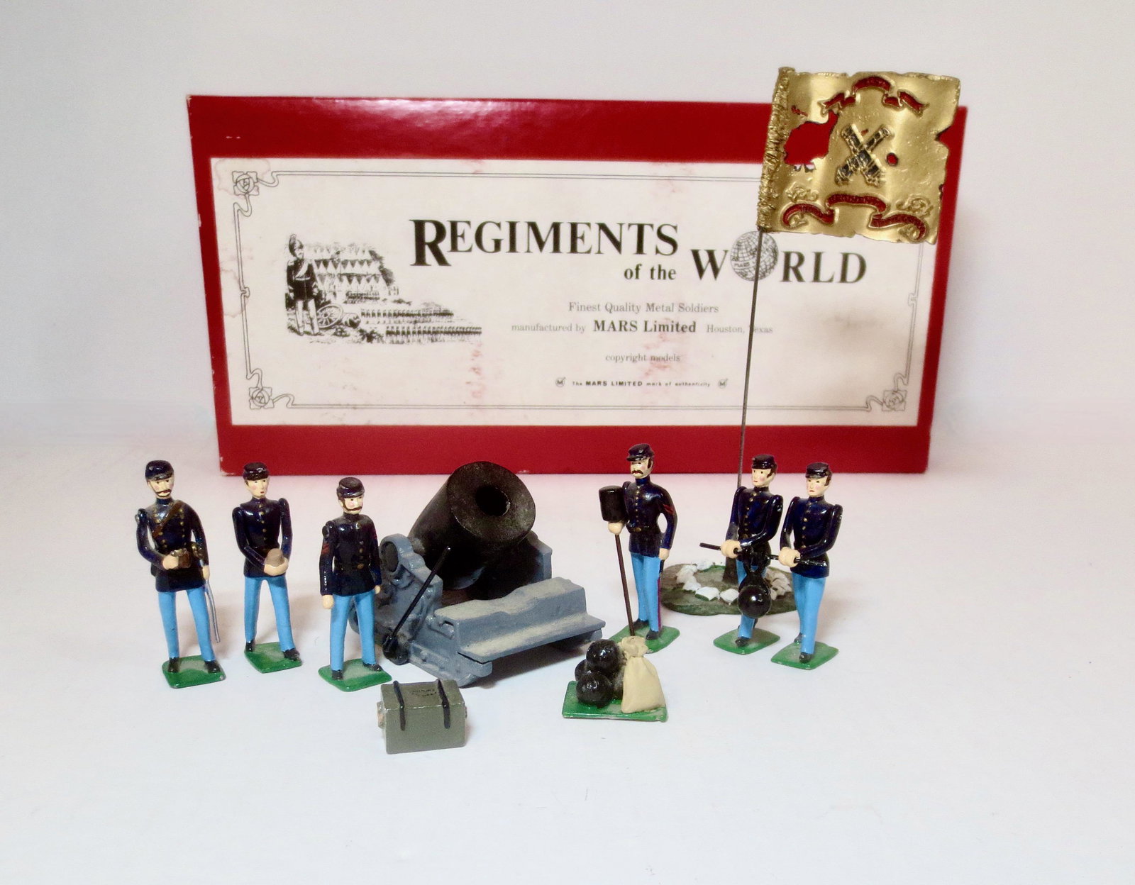 MARS Regiments Of The World: American Civil War. 13" Mortar with Crew. 11 pieces. Excellent condition. Box very good with a bit of surface wear.