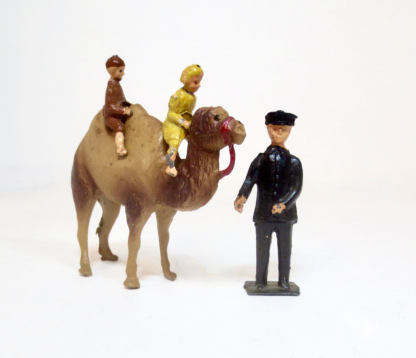 Taylor & Barrett Zoo Camel Ride (1 of 1)