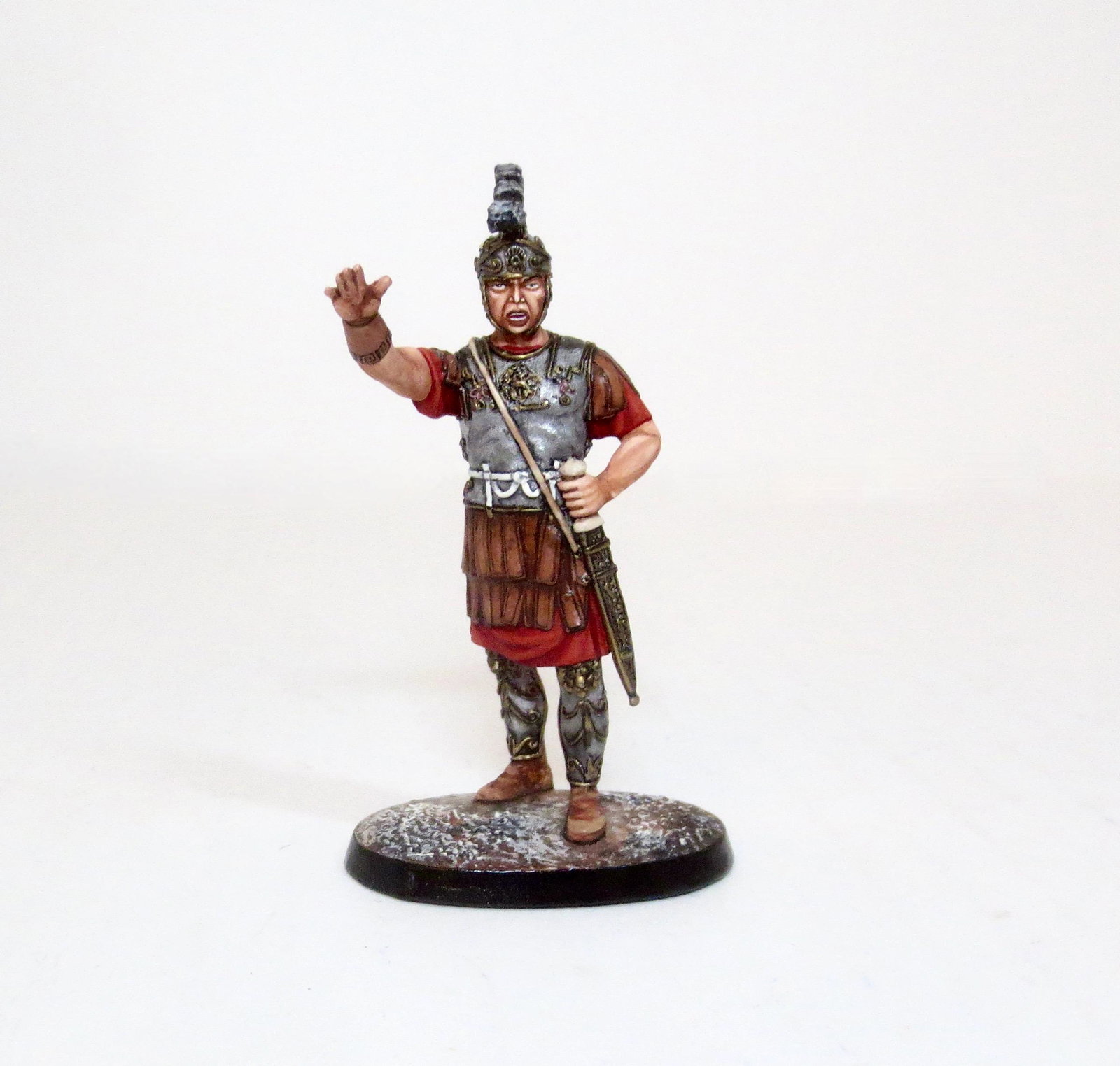 St. Petersburg Julius Caesar In Armor Saluting: Studio painted. 60mm tall. Mint condition. No box.