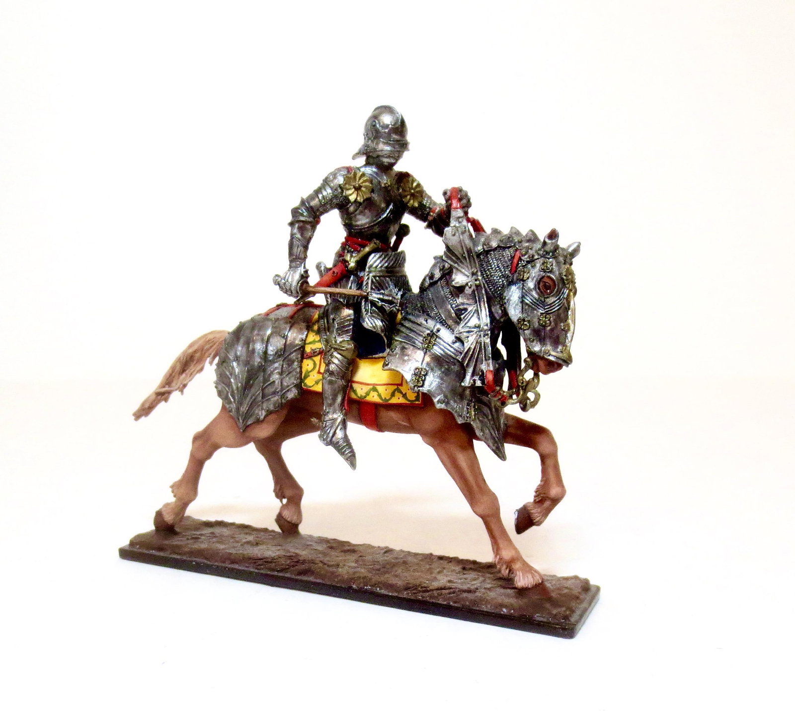 St. Petersburg Mounted Knight in Full Armor: Studio painted. 60mm scale. Mint condition. No box.