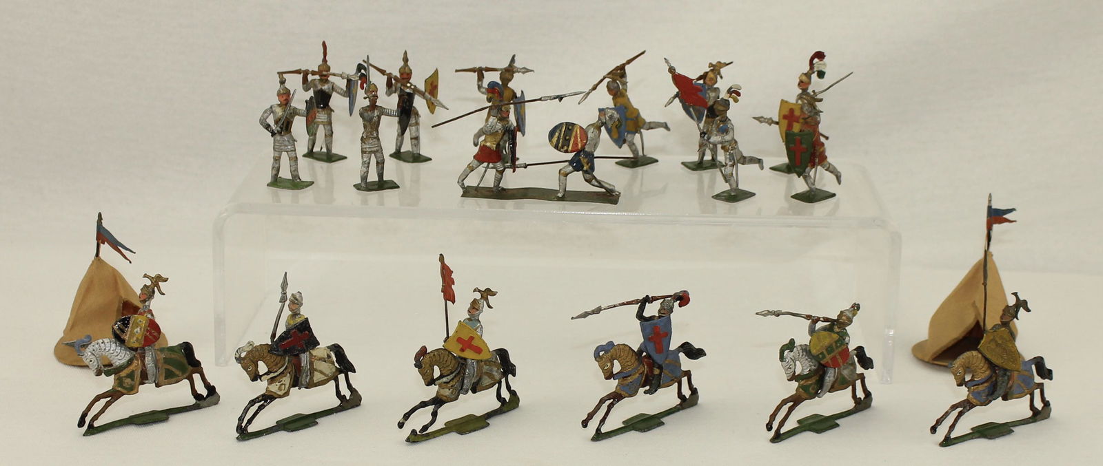 Heyde of Germany Lot of Foot and Mounted Knights (1 of 2)
