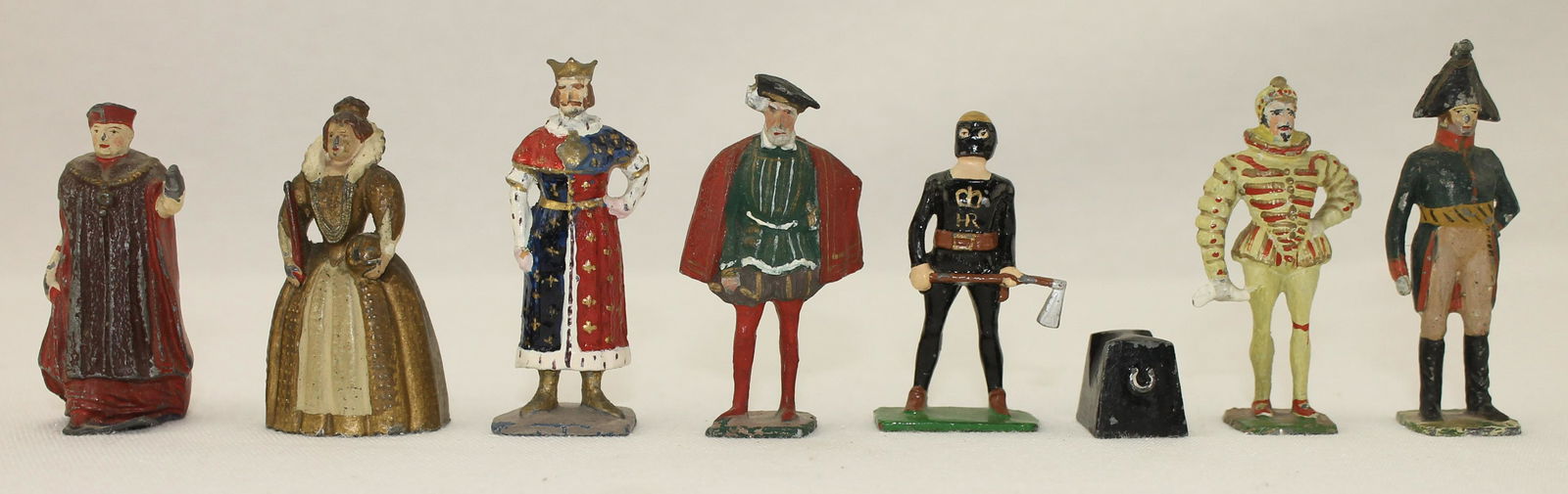 Lot of Vertunni Recast and Courtenay Figures (1 of 8)