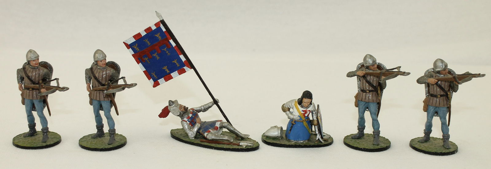 World Art of Spain Lot Knights Crossbowmen (1 of 2)