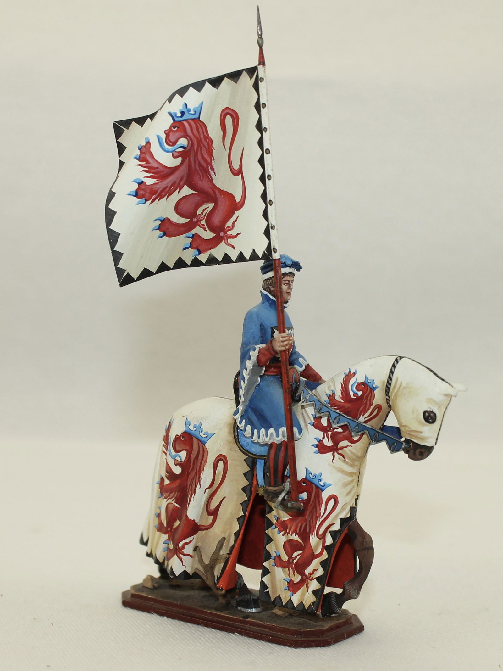 Grudsky Studios Retainer with Flag (1 of 3)