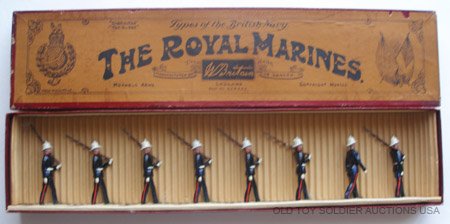 Britains Set #35. Royal Marines 8 Pieces