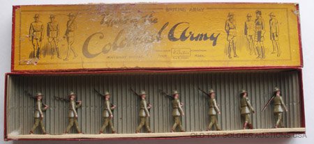 Britains Set #1544 Australian Infantry.: Infantry. 8 Pieces Pre War 1937-1948. With Original Types of the Colonial Army Box and innerretaining card.