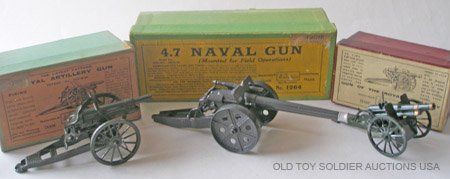 Britains Sets #1201, #1264, #1292 Guns Pre War: Britains Sets #1201 R.A. Gun 18 Pounder, 1264 -4.7 Naval Gun with Shield as issued in 1932 and 1292 Medium R.A Gun. With Original Boxes. 1201 and 1264 being in Unusuallate Pre War Green Boxes. 1201 ha