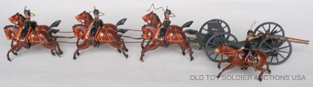 Britains Royal Horse Artillery Gun Team.: with Officer on Galloping Horse. Pre War.Collar Harness Version. Unboxed.