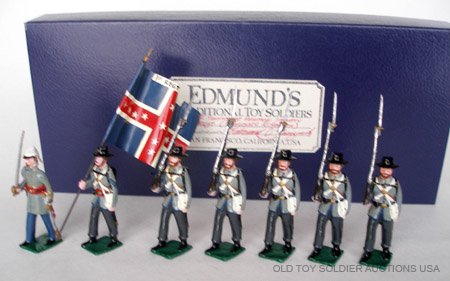Edmunds US Civil War (Confederate) 1st TN Riflemen: Edmunds US Civil War The South (Confederate) 1st Tennessee Riflemen with Flag Bearer. With Original Boxes. 7 Pieces.