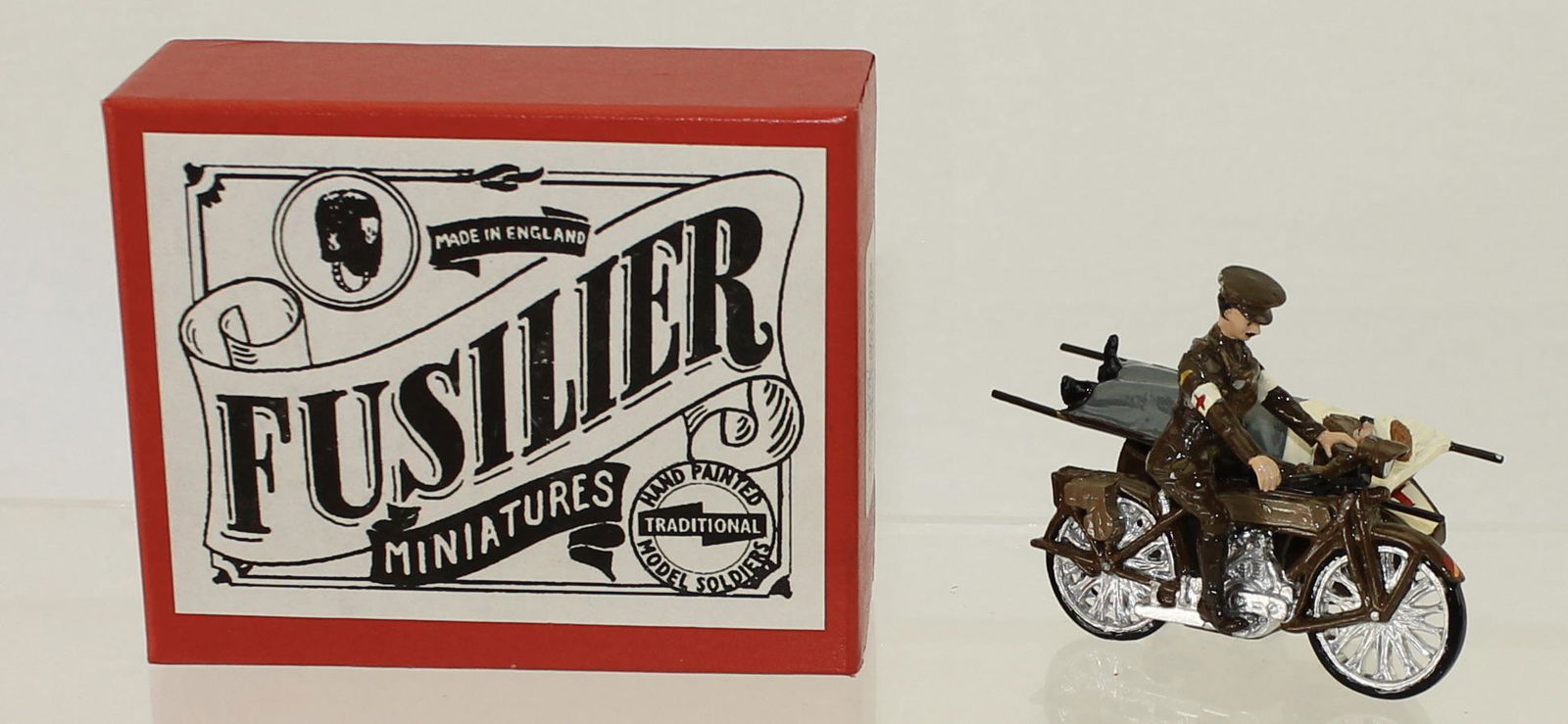 Fusilier Miniatures Set Red Cross Motorcycle (1 of 2)