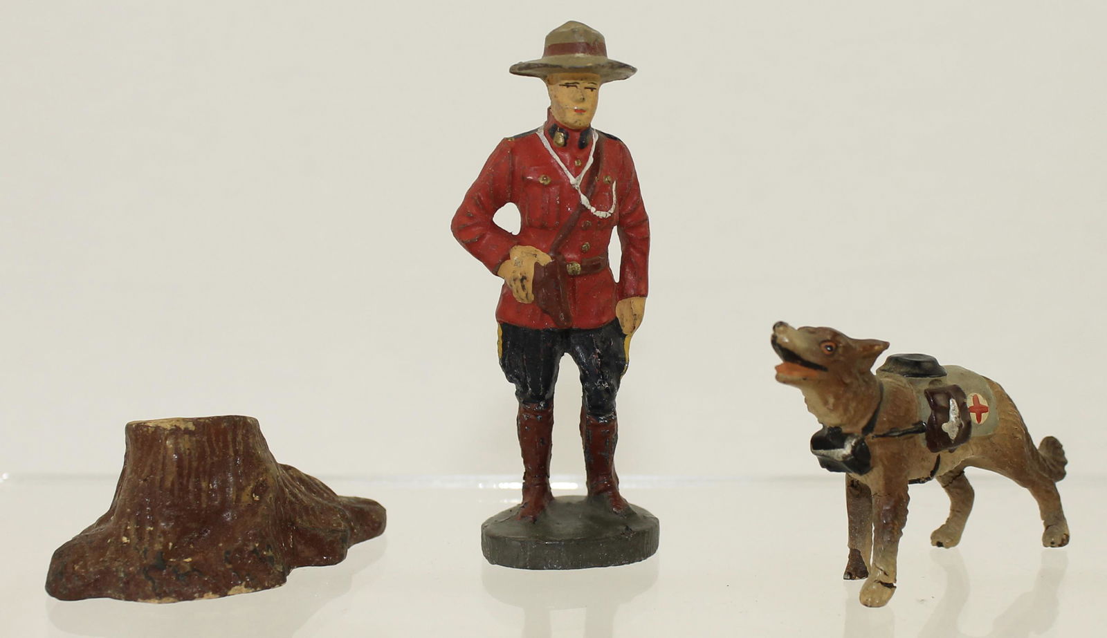 Elastolin Lot Canadian Mountie Red Cross Dog (1 of 2)