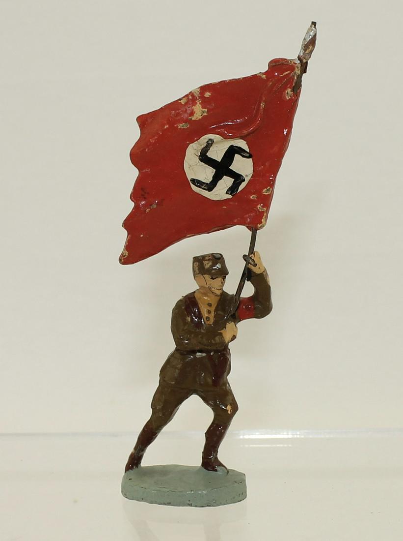 Elastolin SA Flagbearer Charging (1 of 2)