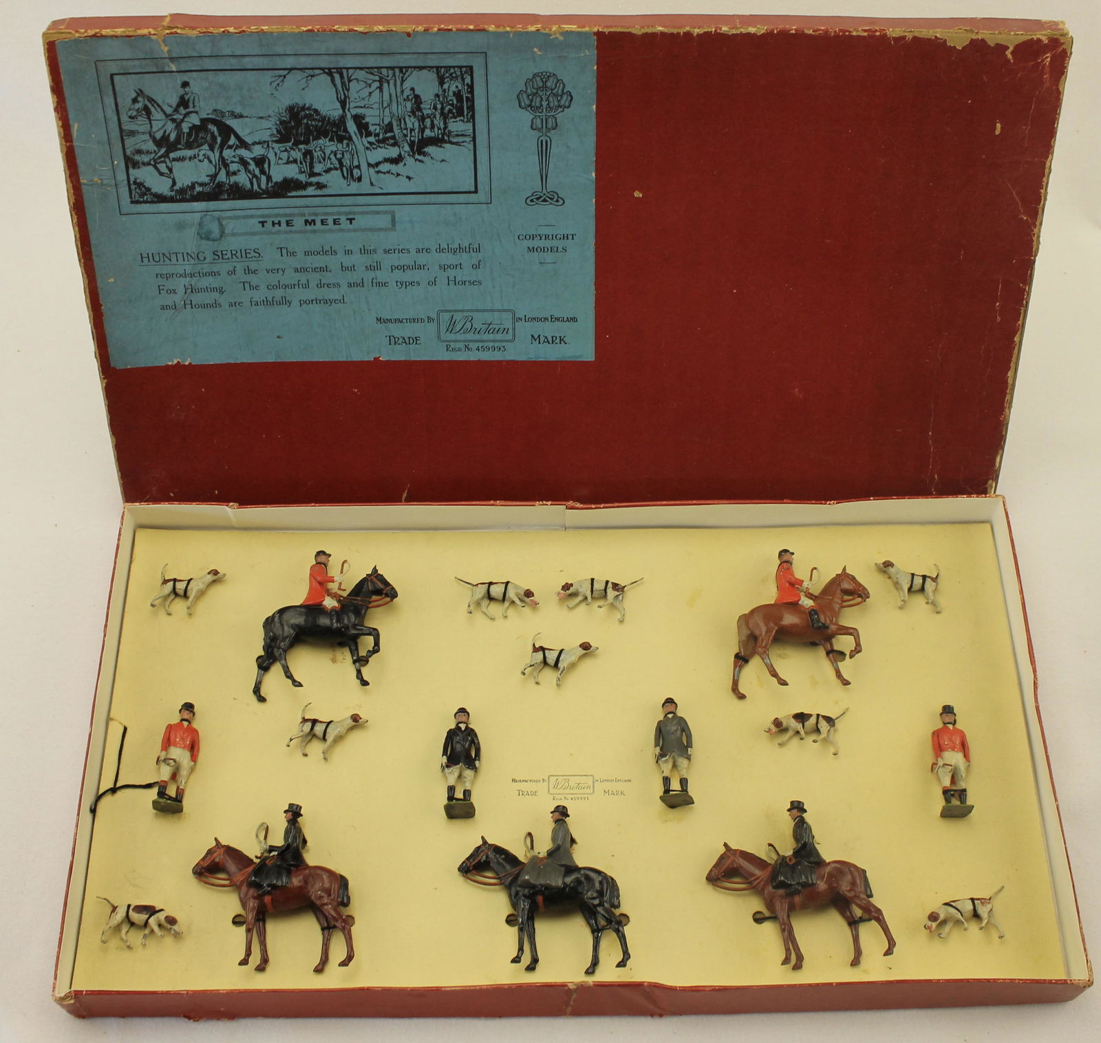 Britains Set Huntsmen with Hounds (1 of 4)