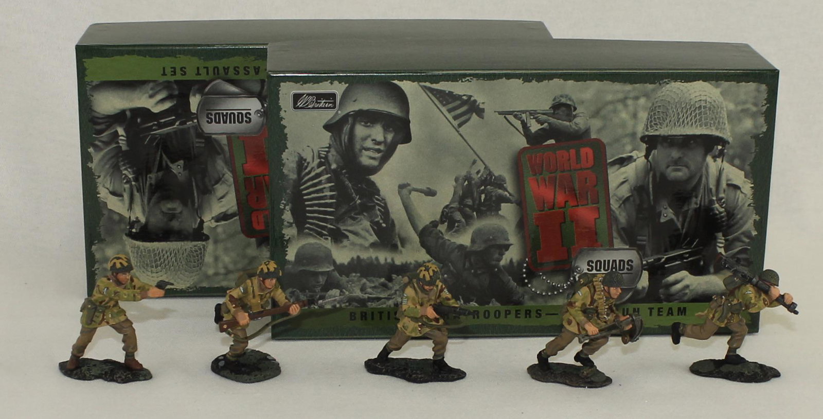 Britains Lot British Paratroopers: World War II. British Paratroopers. Lot Includes # 17143 Bren Gun Team and # 17142 Assault Set . 5 Pieces. Condition Near Mint. Boxes Very Good.
