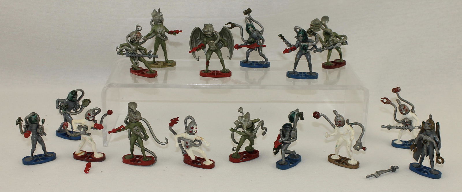Britains Lot Plastic Mutants (1 of 1)