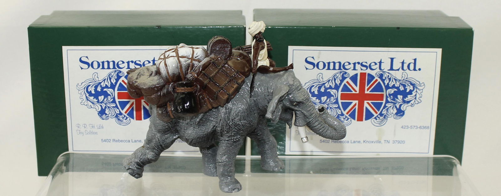 Somerset Ltd Set Pack Elephant with Cargo (1 of 3)